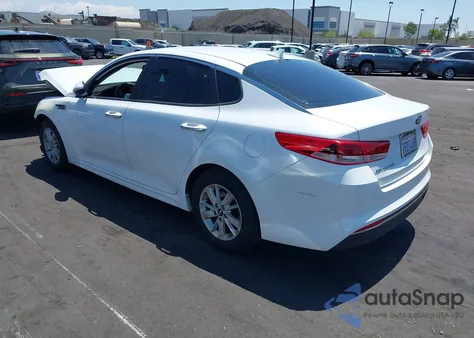 2016 Kia Optima Lx z USA, uszkodzony, nr VIN 5XXGT4L37GG026140